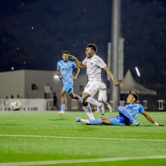 APR FC yakuye mu nzira Police FC, itangira guhumekera mu bitugu bya Rayon Sports 