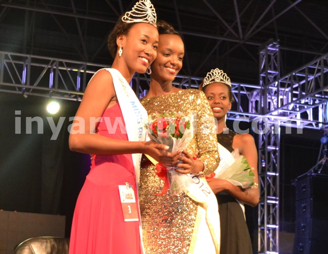 Miss Rwanda Mutesi Aurore na Akiwacu Colombe