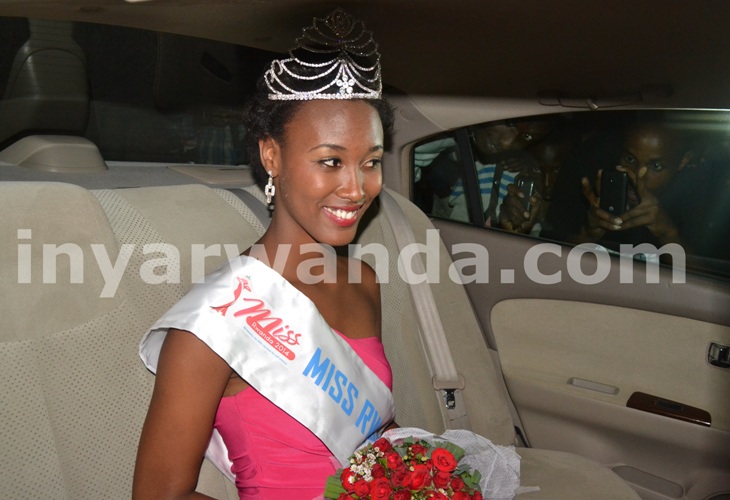 Miss Rwanda 2014, Akiwacu Colombe