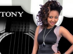 Touch record izanye mu ruhando rwa muzika, umuhanzikazi mushya witwa Tony-VIDEO