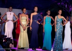 IAN BOUTIQUE-Dore aho wasanga imwe mu ikanzu nziza abakobwa bahataniraga Miss Rwanda bari bambaye-AMAFOTO